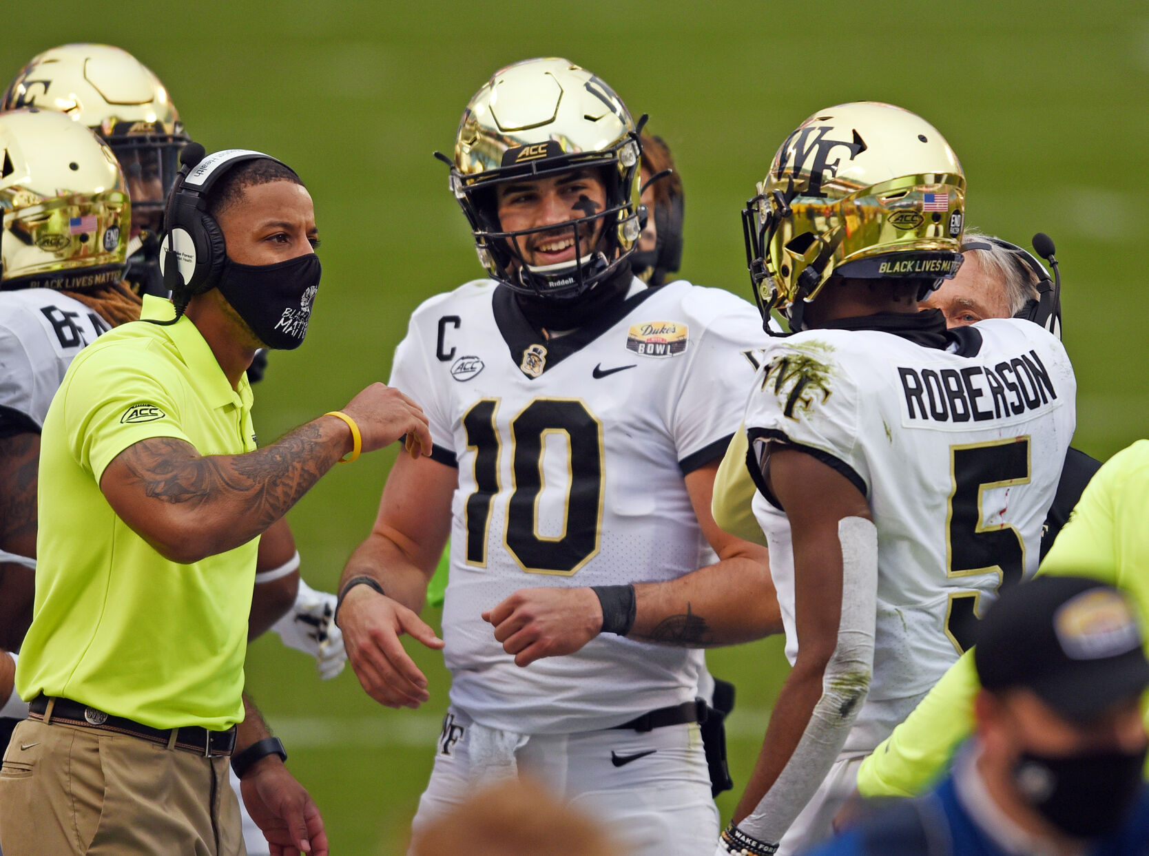 Wisconsin Wake Forest Duke's Mayo Bowl